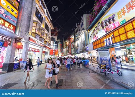 深圳有什麼好逛街的——從繁華商圈到獨特文化街巷的探秘